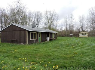 Meadowbrook Rd, Eau claire, MI 49022