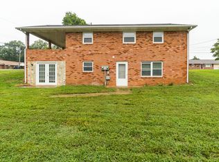 1900 Mimosa St #B, Fredericksburg, VA 22405