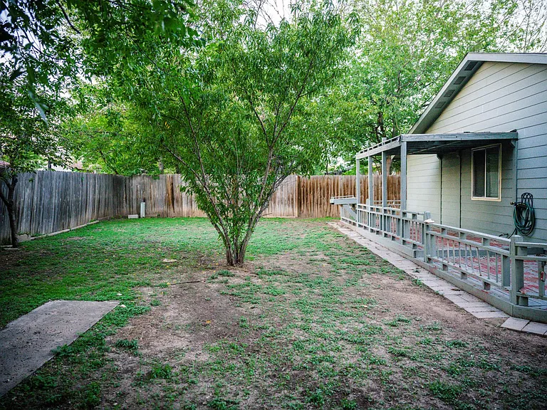 11204 Ptarmigan Dr — Photo 4