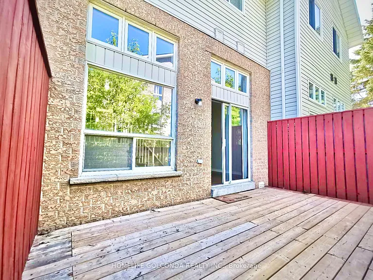 380 Riddell Ct — Photo 14