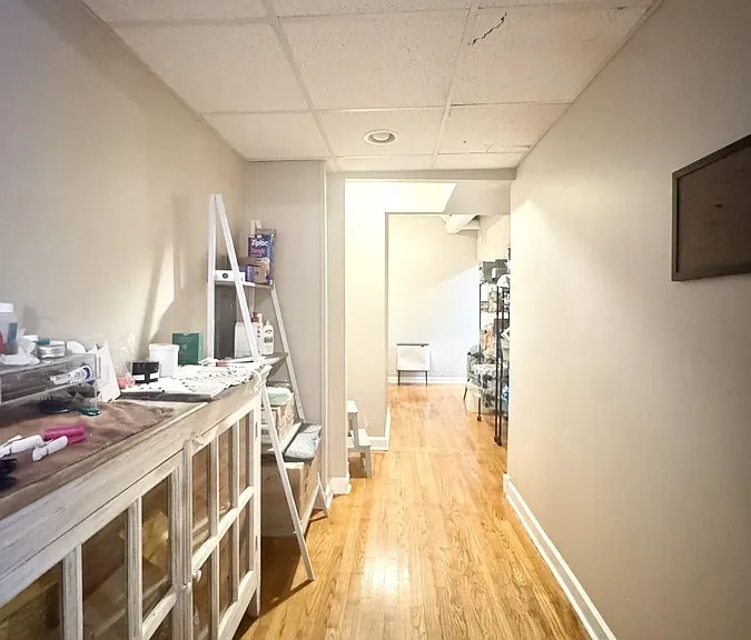4237 N Western Ave #1 — Photo 11