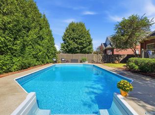 12 Wax Ln SW, Huntsville, AL 35824