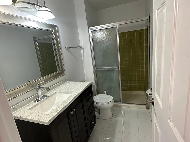 351 Newgate Ct #2A — Photo 9