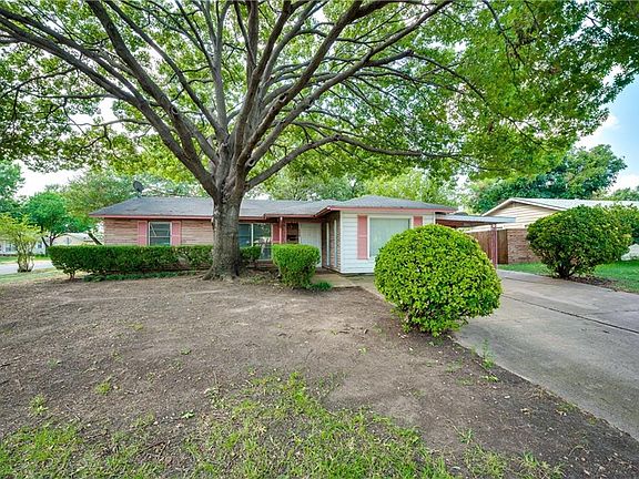 2nd image of 8454 Campanella Dr