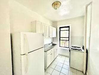 Rented by Pear NYC LLC