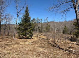 Riddle Hill Rd, Grafton, NH 03240