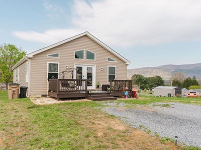 809 8th St, Shenandoah, VA, 22849