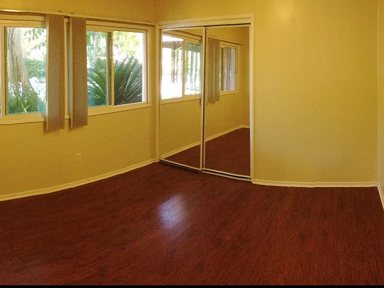 3663 Mount Vernon Ave — Photo 12