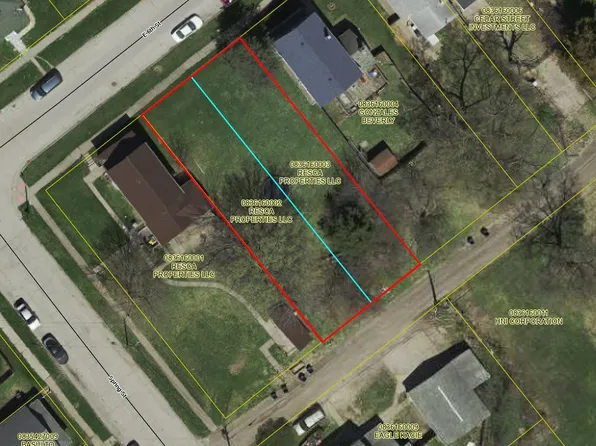 806 E 6th St, Muscatine, IA 52761