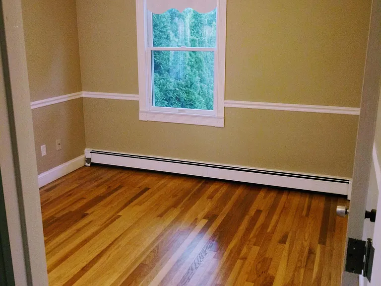 Smaller bedroom