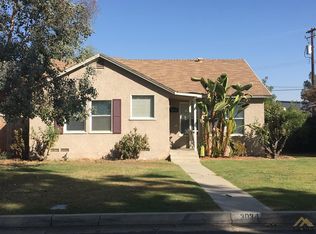 3034 Spruce St, Bakersfield, CA 93301