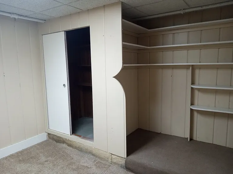 12710 N Saginaw Main House — Photo 20