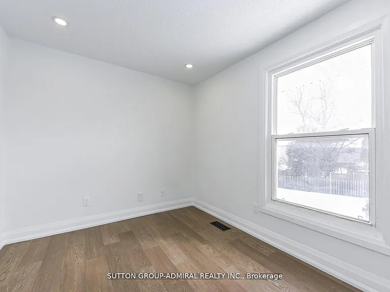 4 Hardcastle Ct — Photo 26