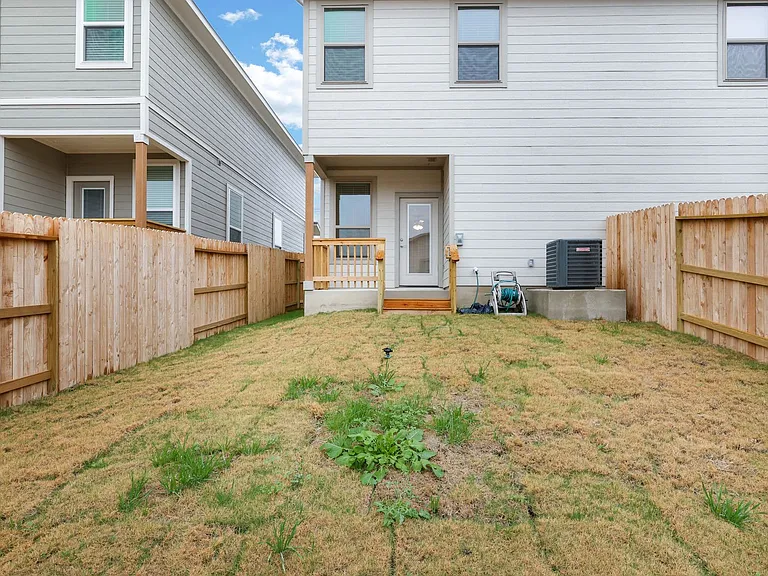 7621 Briarwood Pass #102 — Photo 30
