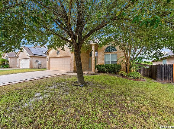 2nd image of 2429 Angelina Dr