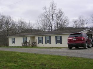 286 Davidson Dr, Glenville, WV 26351