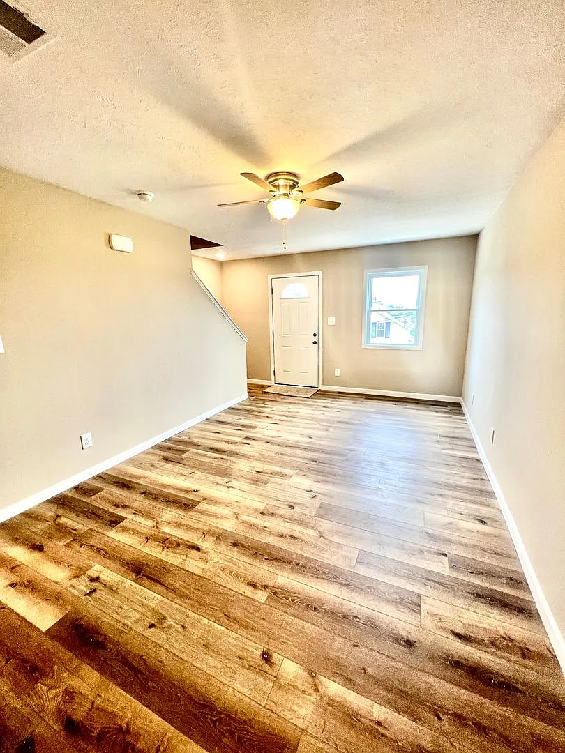 124 Lorentz Street — Photo 3