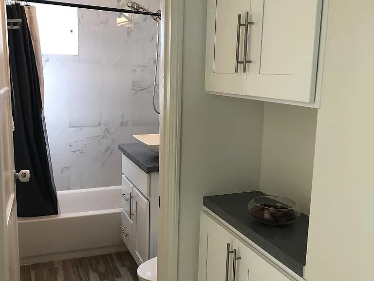 8844 Ramsgate Ave — Photo 5