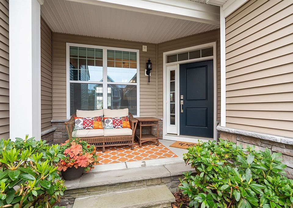 1st image of 65 Glen Ellen Blvd #65