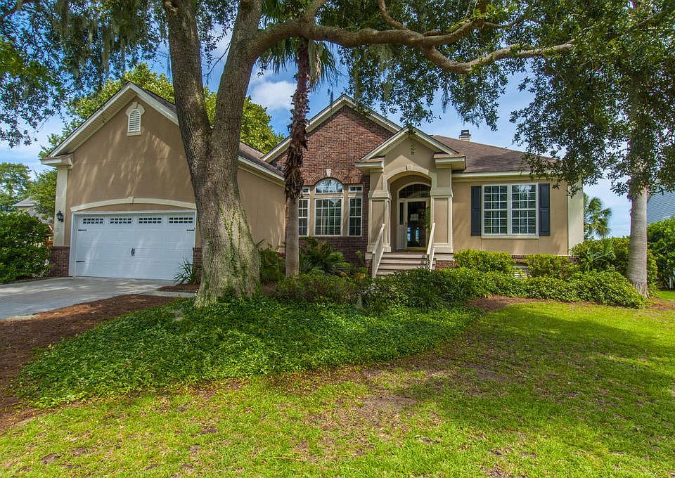 1st image of 1300 Wisteria Wall Dr