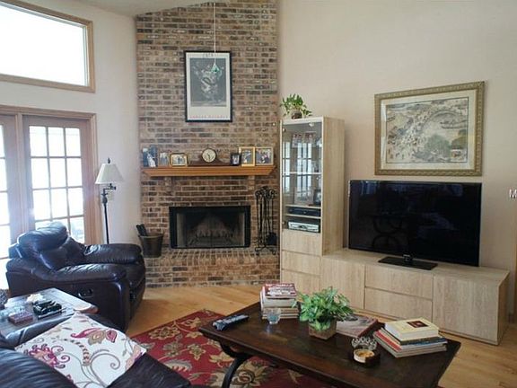 4th image of 654 Red Wing Dr