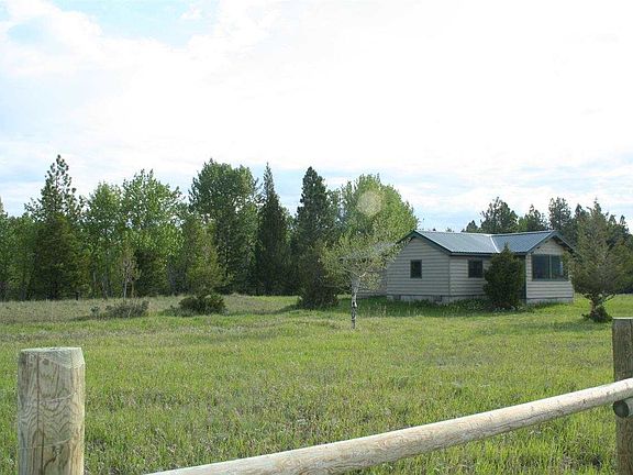 2nd image of 2458 Blackburn Dr