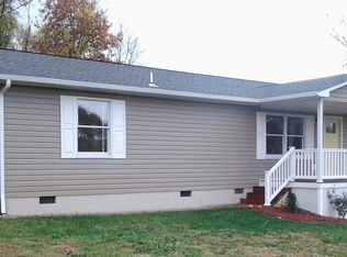 603 Sycamore St, Glade Spring, VA 24340