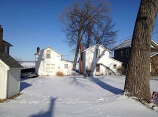 3320 Quam Dr, Stoughton, WI 53589