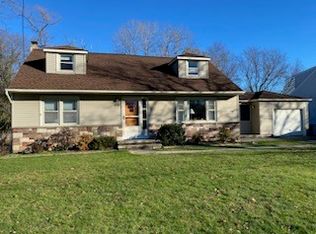 500 Bouckhart Ave, Rochester, NY 14622