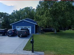104 W Ridge Cir, Cambridge, WI 53523