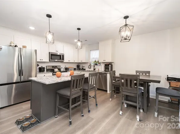 319 Pinnacle Rd, Kings Mountain, NC 28086