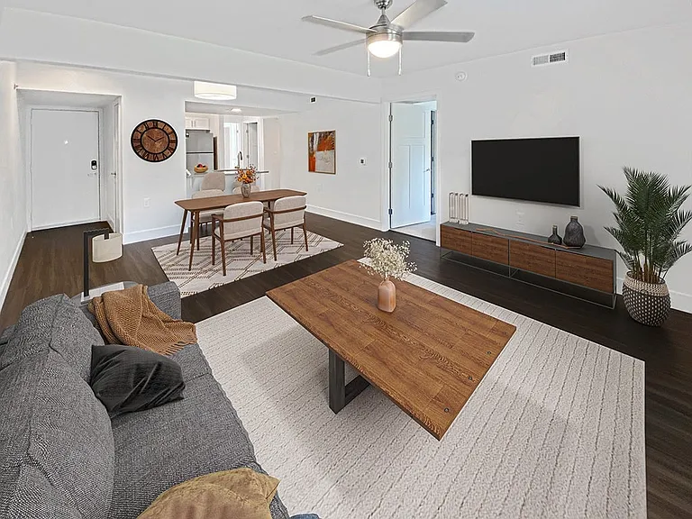 Byron Lakes Apartments — Photo 5