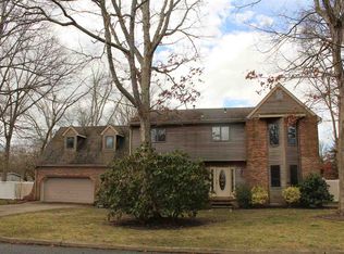 907 Chelsea Rd, Absecon, NJ 08201