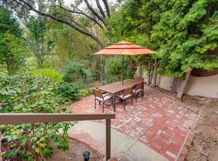 355 Sycamore Gln, Pasadena, CA 91105