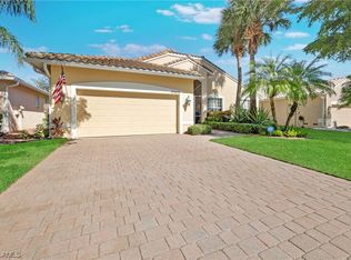 20409 Foxworth Cir, Estero, FL 33928