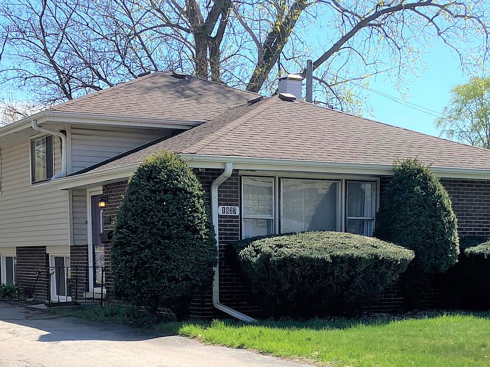2nd image of 1827 172nd St