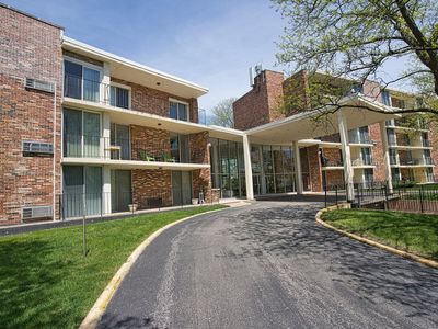 1150 E Jackson St APT 3J, Lombard, IL, 60148