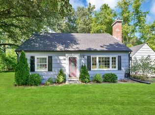 3 Pleasant View Rd, Wilbraham, MA 01095