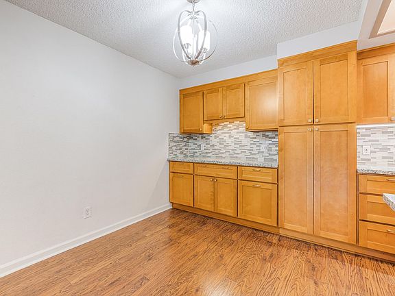 4th image of 45 Eagle Crest Dr APT 209