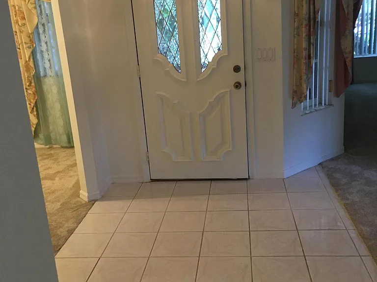 1538 SW Neptune Ave — Photo 4
