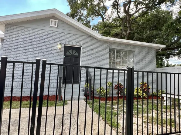3414 N Avenida Republica De Cuba St, Tampa, FL 33605
