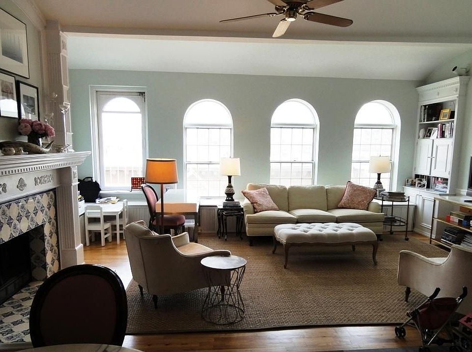 1st image of 115 Christopher St #No7