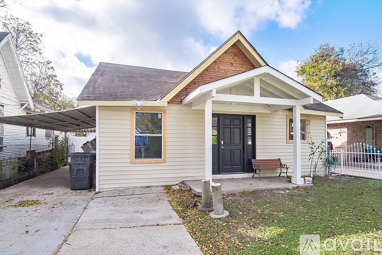 2634 Grafton Ave, Dallas, TX 75211 Zillow