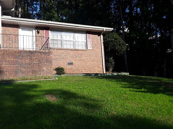 2nd image of 7827 Holiday Hills Cir