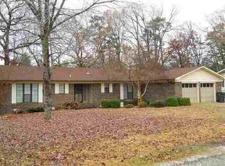 109 Ridgecrest Rd, Hot Springs National Park, AR 71913