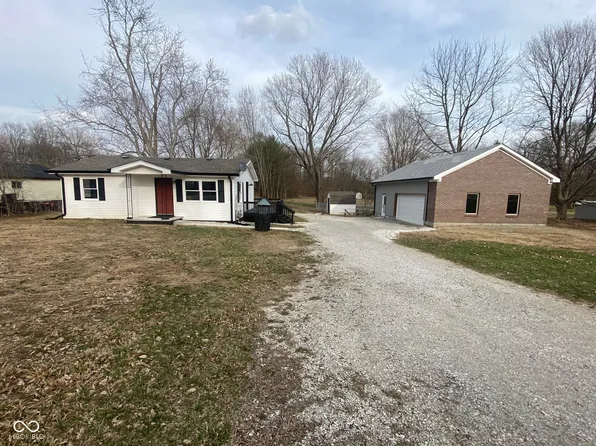 13421 N Miller Dr, Camby, IN 46113