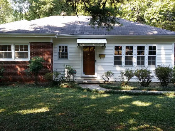 1709 Merry Oaks Rd, Charlotte, NC 28205