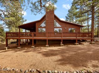 2761 Jaguar Cir, Overgaard, AZ 85933