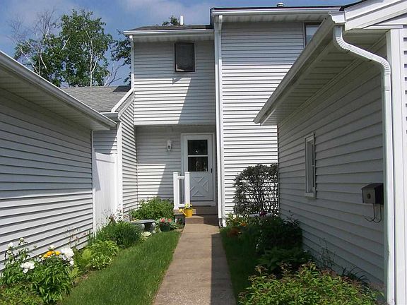 2nd image of 3605 Cedarview Ct