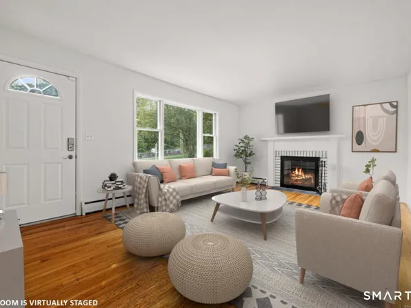 412 Main St, New Canaan, CT 06840